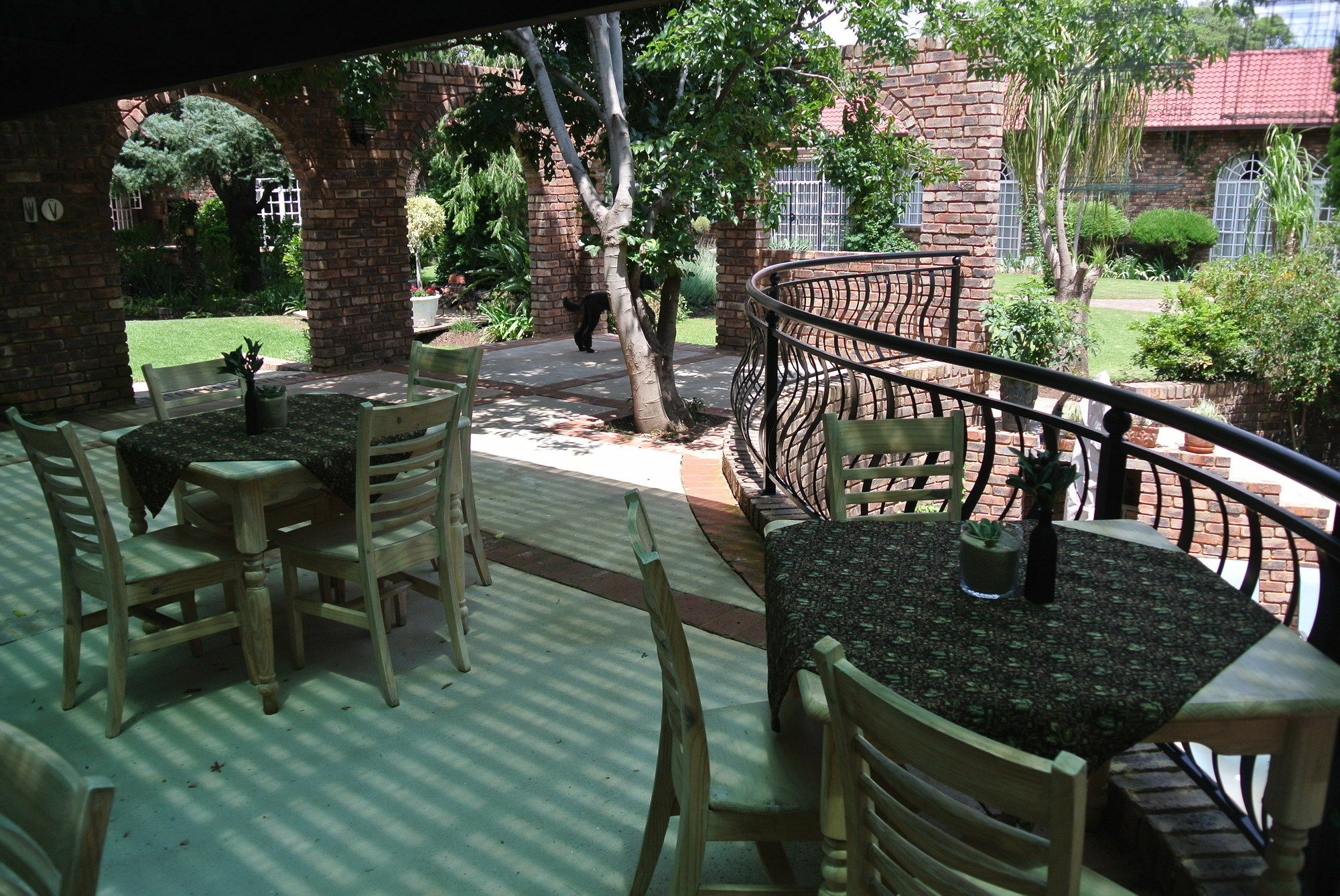 Amoris Guest House-Lynnwood Pretoria Exterior photo