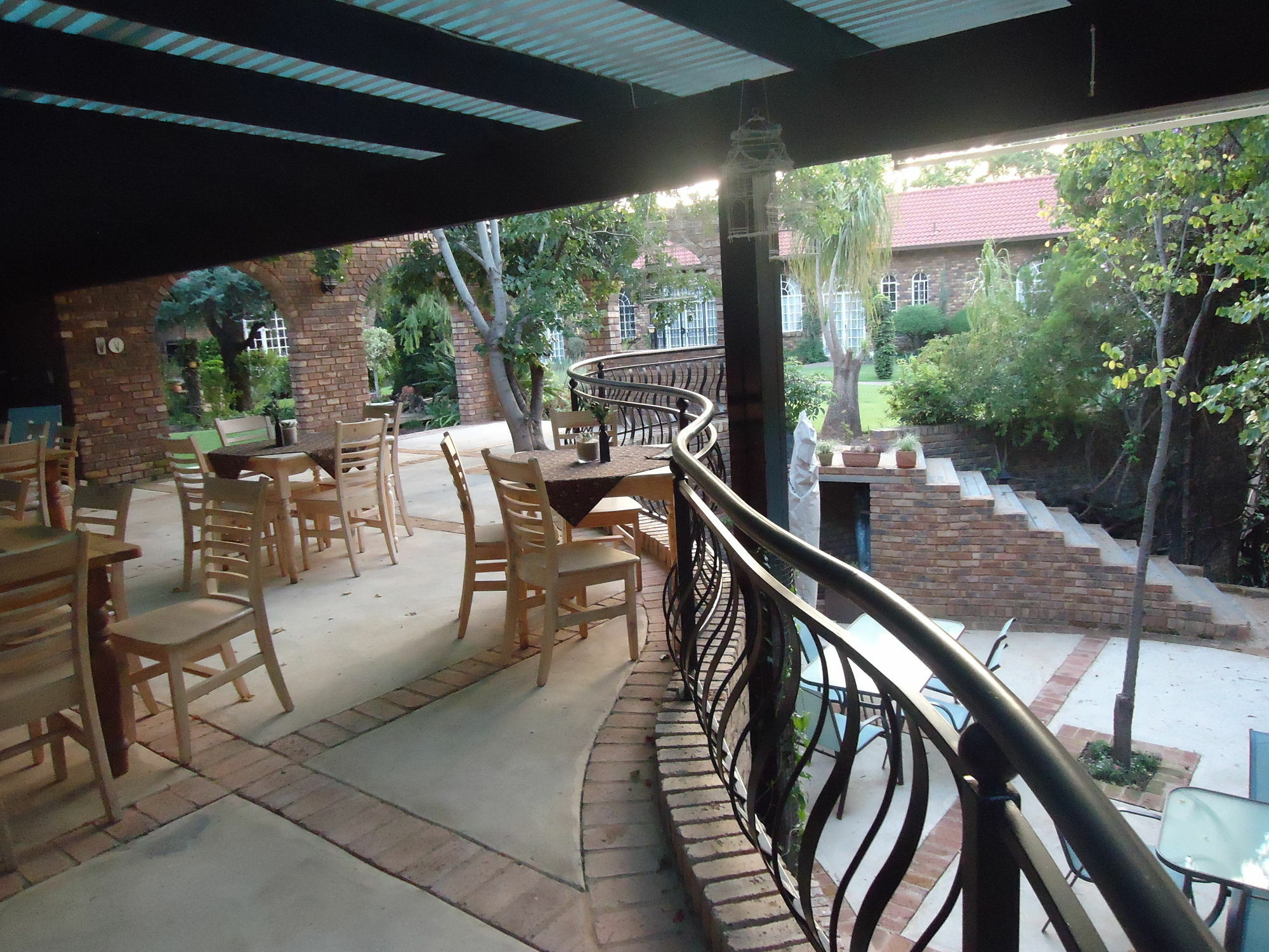 Amoris Guest House-Lynnwood Pretoria Exterior photo