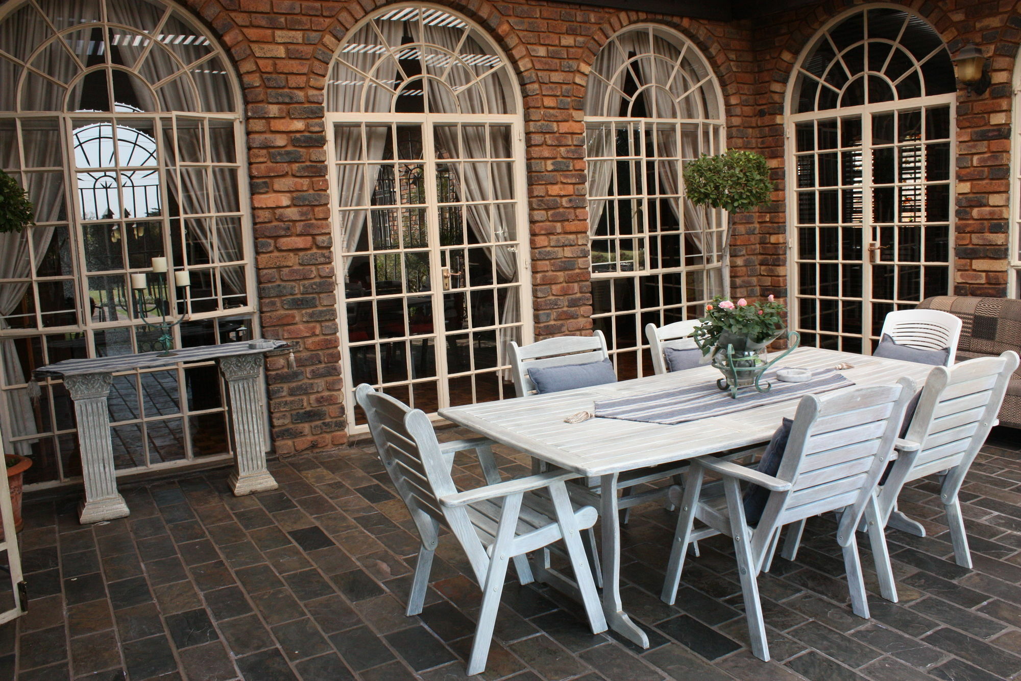 Amoris Guest House-Lynnwood Pretoria Exterior photo